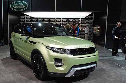 Land Rover - Range Rover Evoque il Suv Land Rover sempre sinonimo di fuoristrada e Suv esposto a Ginevra Motor Show